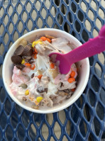 Menchie's Frozen Yogurt food