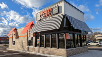 Biggby Coffee Drive Thru outside