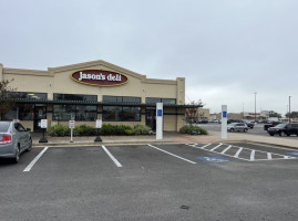 Jason's Deli outside