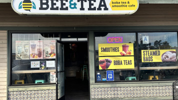 Bee Tea food