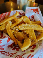 Red Robin Gourmet Burgers And Brews food