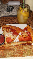 Pizza Hut food