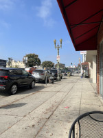 Beverly Hills Kosher Meat Market outside