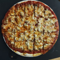 Arrenello's Pizza food