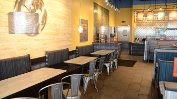 Pancheros Mexican Grill Davenport Kimberly inside