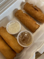 Eggroll Cafe food