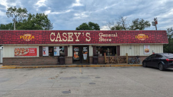 Casey's General Store outside