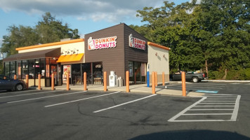 Dunkin' outside