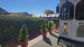 The Club At New Seabury’s Popponesset Inn outside