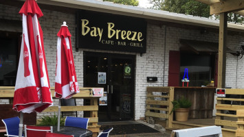 Bay Breeze Cafe inside