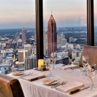 The Sun Dial Restaurant, Bar View inside