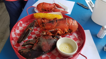 Gateway Lunts Lobster Pound food