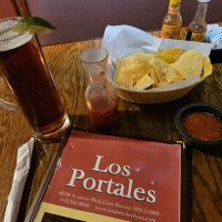 Los Portales food