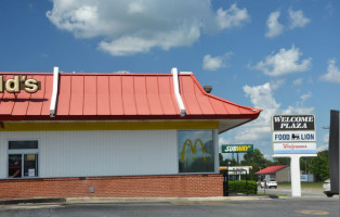 Mcdonald's outside