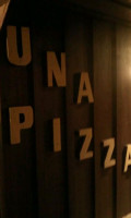 Una Pizza food