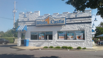 White Castle outside