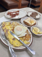 Leo's Coney Island (downtown Royal Oak) food