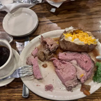 Cattlemen's Steak House food