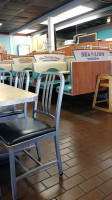 Long John Silver's inside