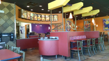 Taco Bell inside