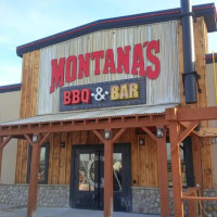 Montana's BBQ & Bar - Moose Jaw food