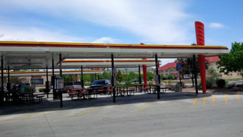 Sonic Drive-in outside