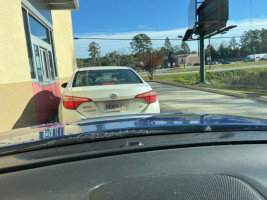 Dairy Queen Grill Chill outside