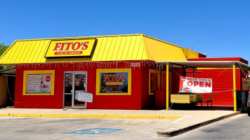 Fito's Taco Shop outside