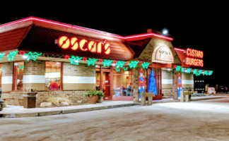 Oscar's Frozen Custard outside