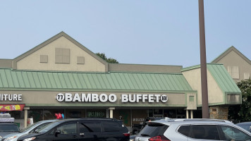 Bamboo Buffet outside