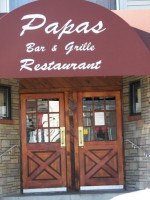 Papa's And Grill food