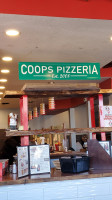 Coop's Pizzeria inside