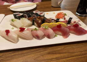 Youkoso Sushi food