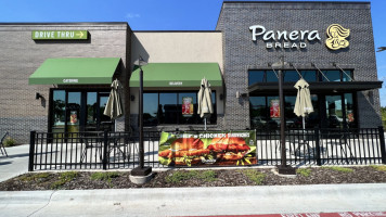 Panera Bread outside