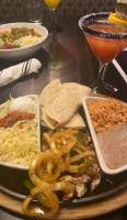 Papagayo food