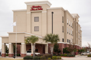 Hampton Inn Suites Jennings outside