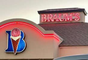 Braum's Ice Cream Dairy Store food