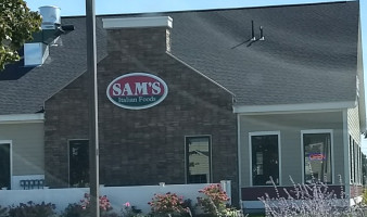 Sam's Italian Foods outside