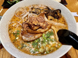 Ramen Izakaya Goku food