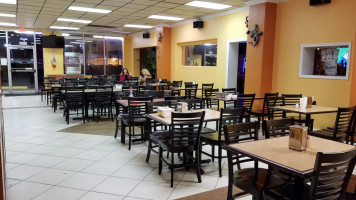 Taqueria Los Compadres food