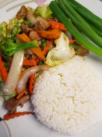 Baan Laos Khawnieow food