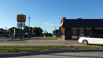 Taco John's outside