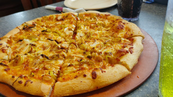 Pizza Hut food