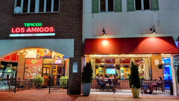 Tipicos Los Amigos food