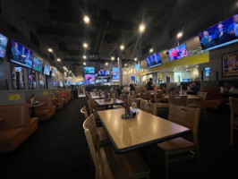 Buffalo Wild Wings inside