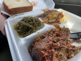 Adams Roadside Bbq food