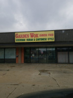 Garden Wok outside