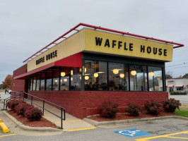 Waffle House outside