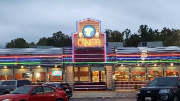 Double T Diner White Marsh inside