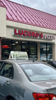 Lucero's Pizza food